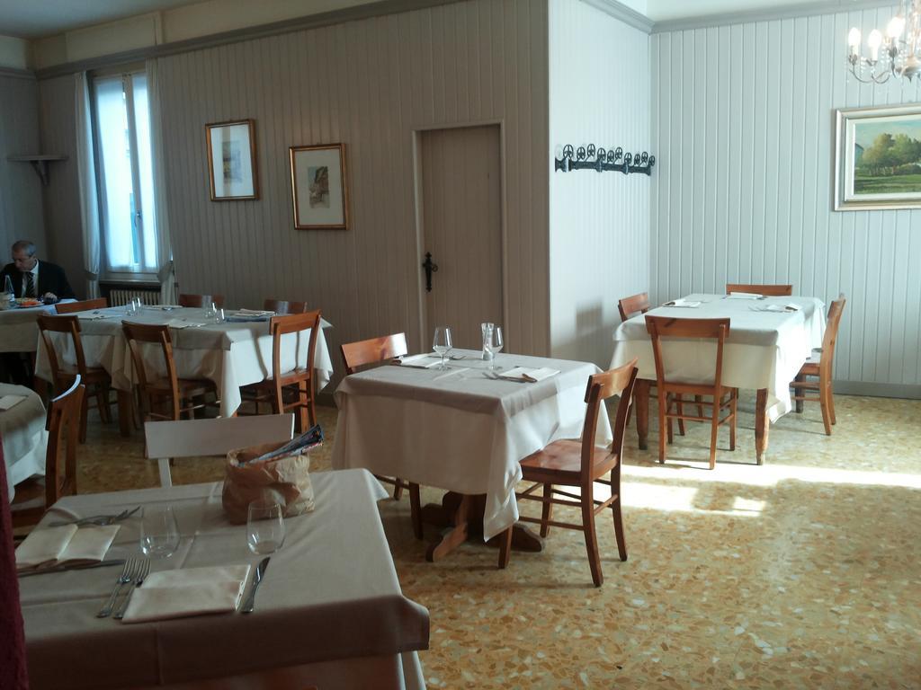Albergo Il Gembro Sondrio Exterior foto